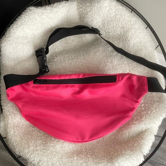 Fp Movement Ripstop Runner Belt Bag Hot Pink - Picture 4 of 4